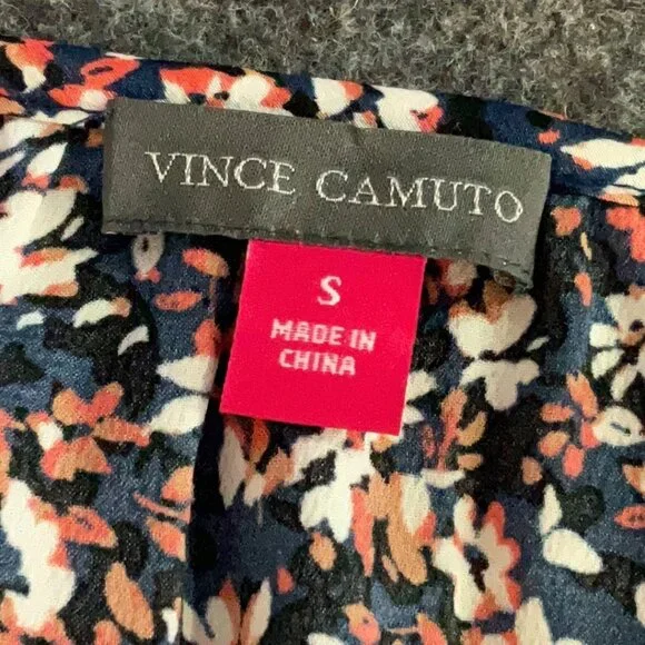 NWT  Vince Camuto Size S long sleeve blouse - Picture 8 of 8